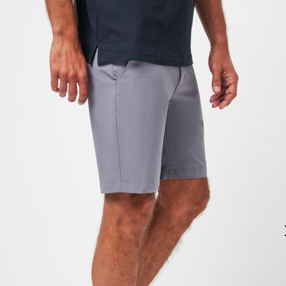 Travis Mathew gray 10” inseam shorts size 36 - Picture 2 of 5